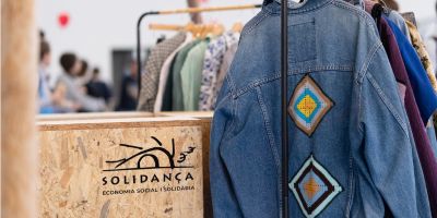 Solidança al Saló de l’ensenyament de Barcelona amb el POP UP RE-STORE de l’Agència de Residus de Catalunya