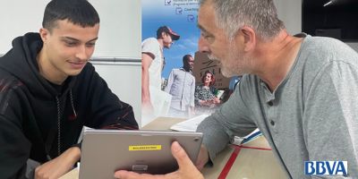 Rebem una donació de 15 tauletes pels usuaris d’itineraris d’inserció