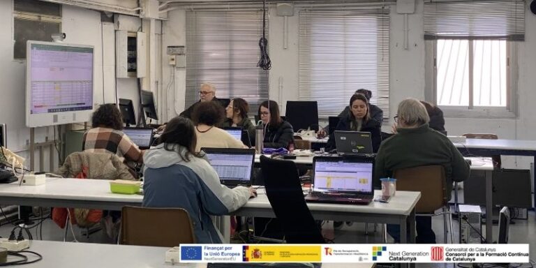 Coneix les formacions que tenim actives per a les persones treballadores de Solidança 