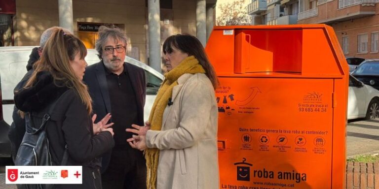 Iniciem la recollida tèxtil a Gavà amb 51 contenidors de Solidança / Roba Amiga disponibles per la ciutadania