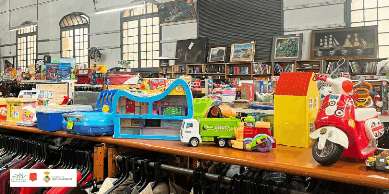 Torna el Mercat Solidari de Joguines de Segona Mà a La Nau de Solidança! 