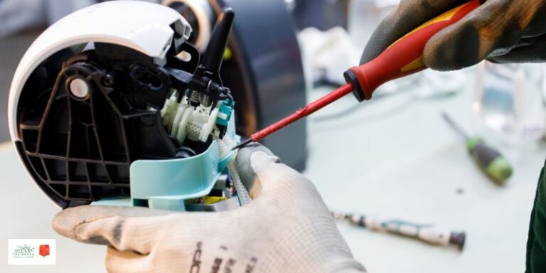 Las prácticas en el RAEE: formación y experiencia en reutilización de aparatos electrónicos