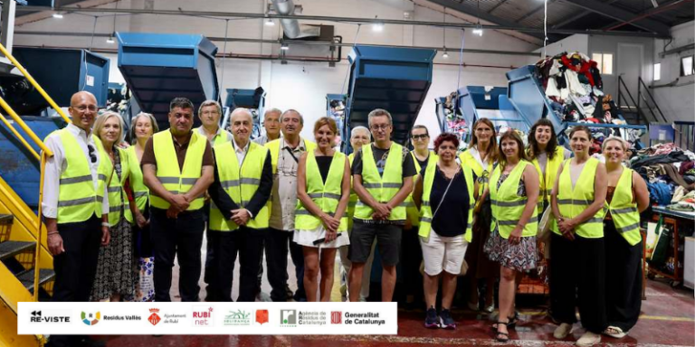 Solidança acoge una jornada de trabajo con RE-VISTE para abordar el futuro de la gestión del residuo textil 